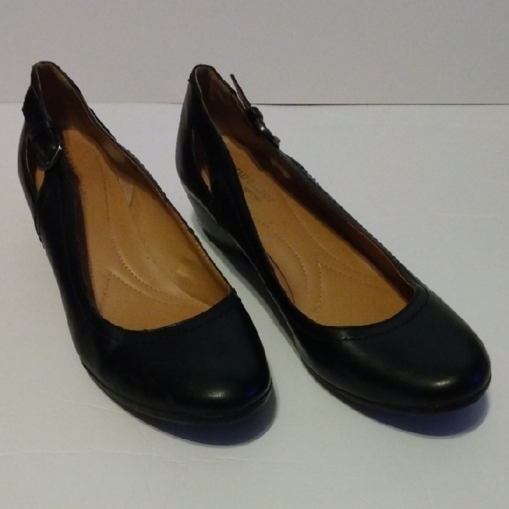 Naturalizer Black Wedges with Decorative Zipper